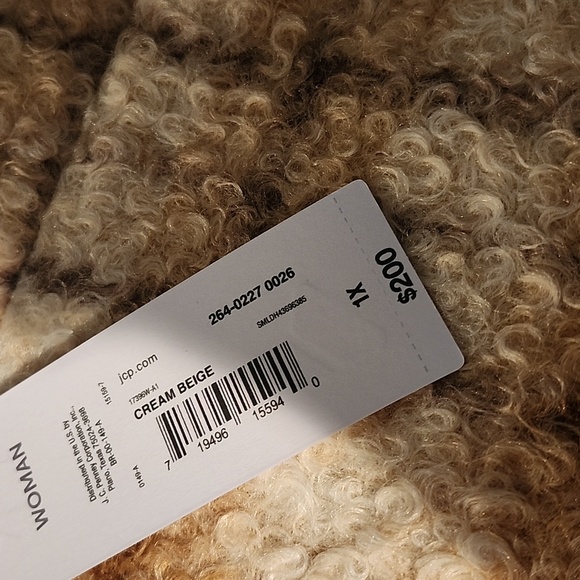 Coat - Picture 6 of 7